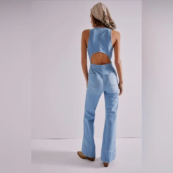 Stratus Jumpsuit NWOT main character - Picture 2 of 10